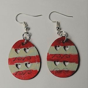 HAND MADE!! Red and Grey eggs earrings